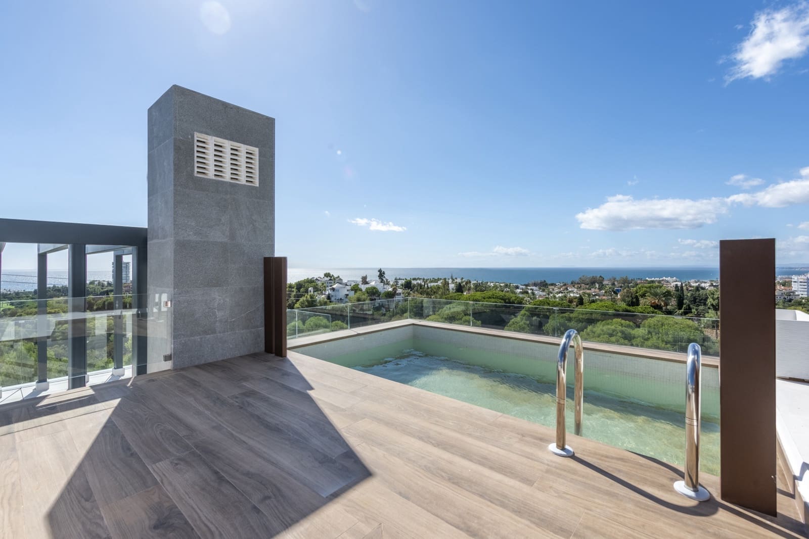 6 soveværelse Byhus til salg i Marbella med swimmingpool garage - € 2.195.000 (Ref: 8195125)