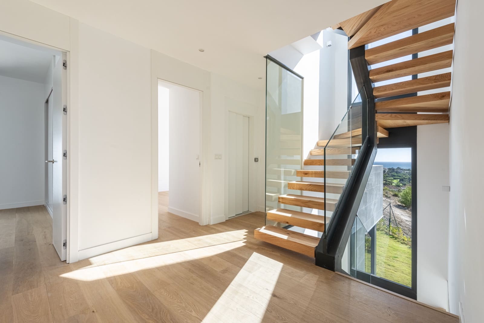 6 soveværelse Byhus til salg i Marbella med swimmingpool garage - € 2.195.000 (Ref: 8195125)