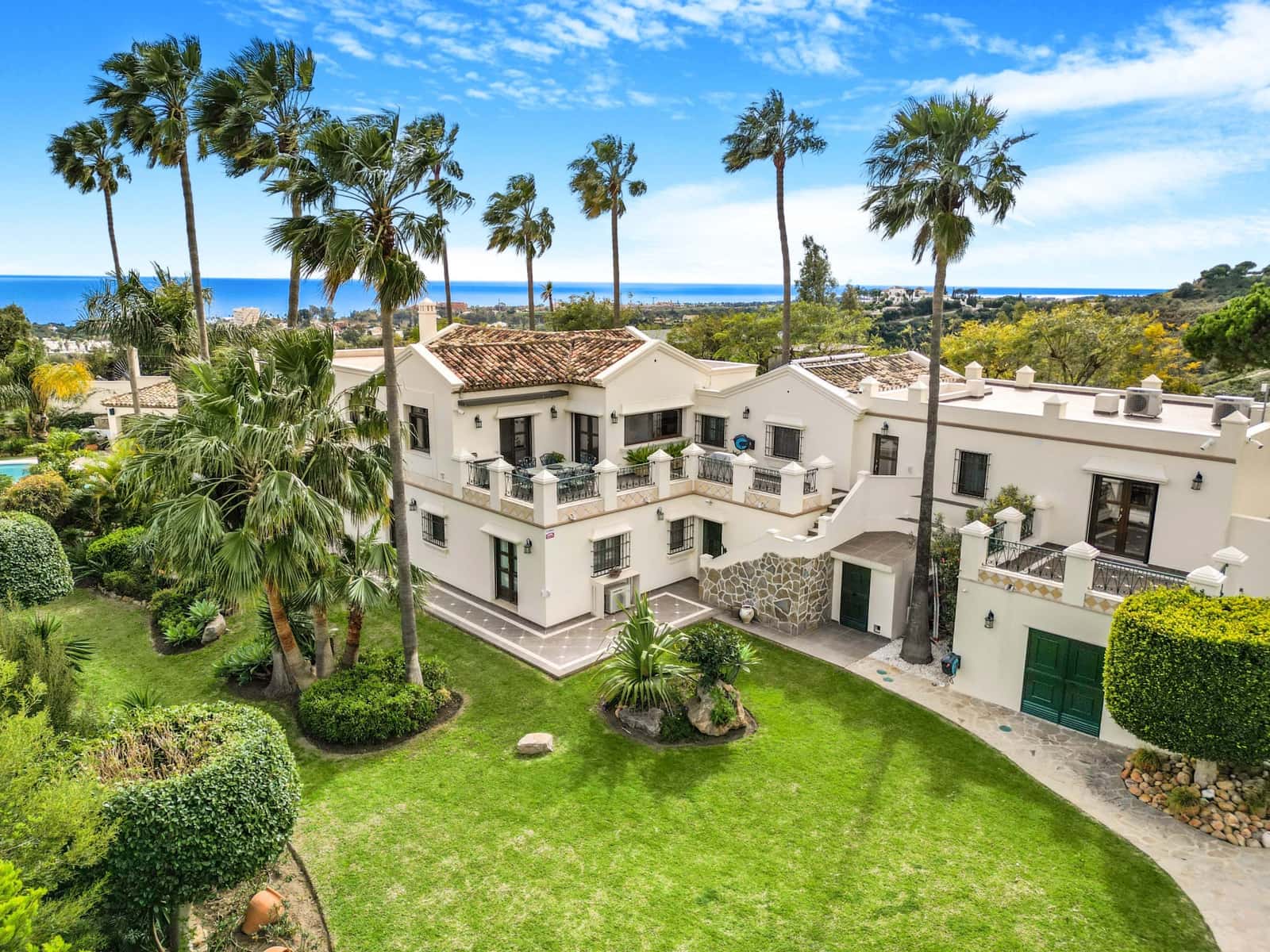 6 soveværelse Villa til salg i El Padron med swimmingpool garage - € 2.995.000 (Ref: 8211258)