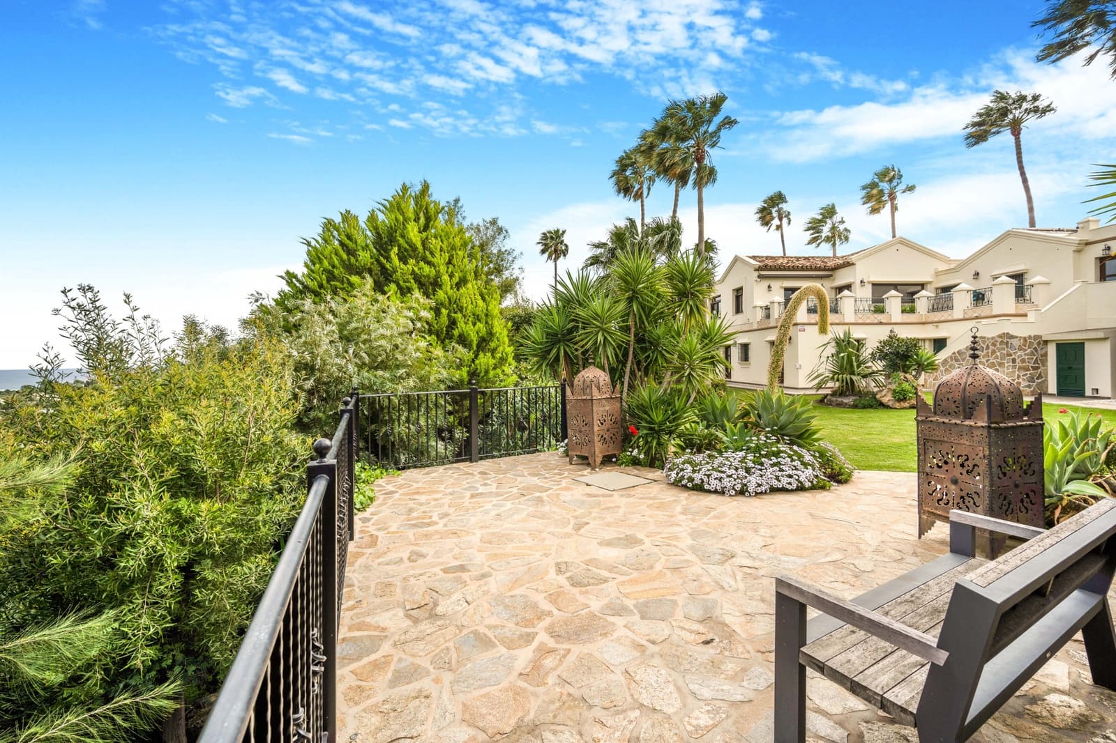 6 soveværelse Villa til salg i El Padron med swimmingpool garage - € 2.995.000 (Ref: 8211258)