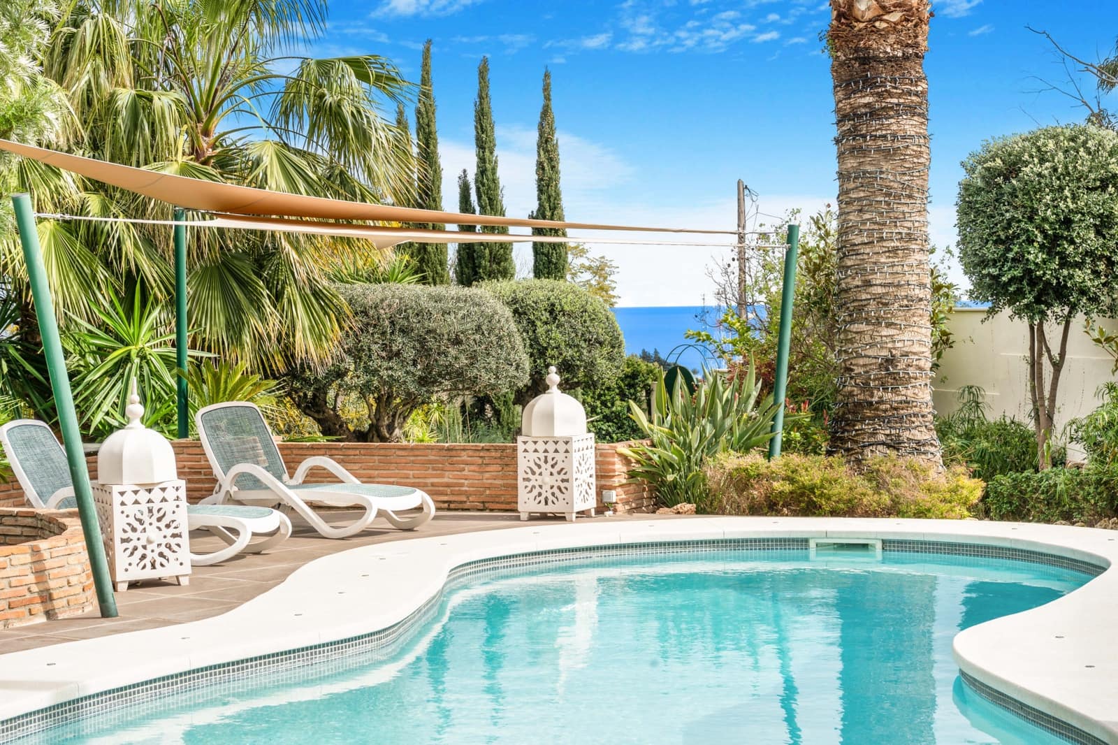 6 slaapkamer Villa te koop in El Padron met zwembad garage - € 2.995.000 (Ref: 8211258)