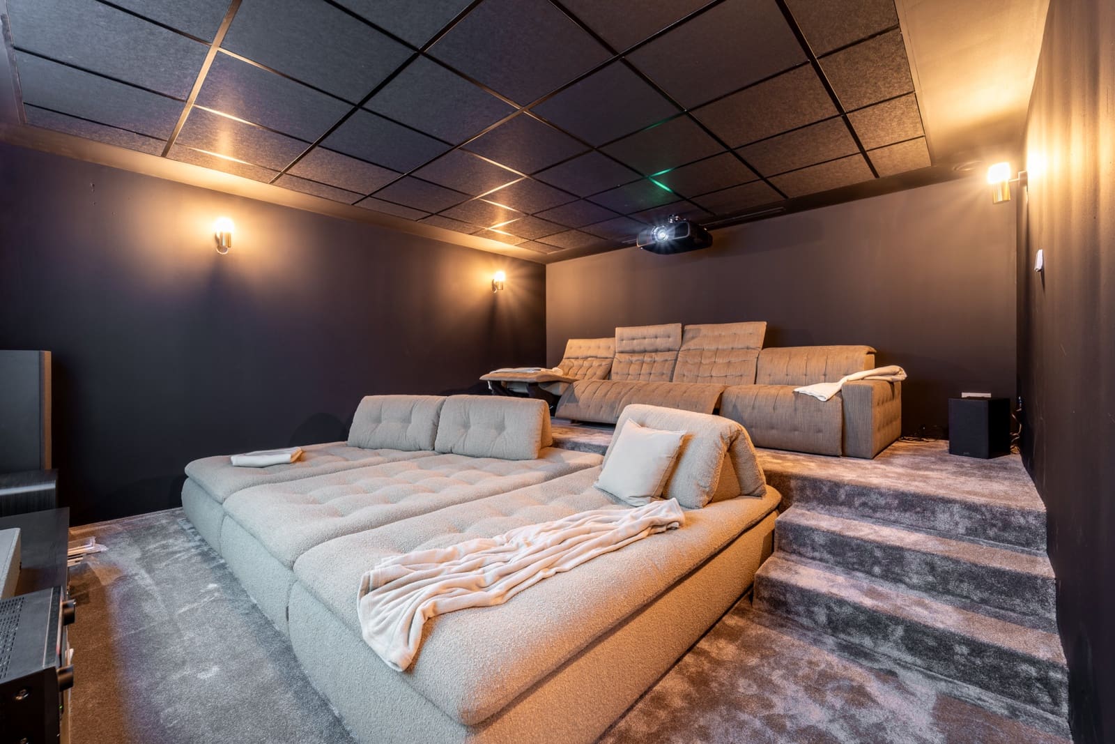 5 makuuhuone Huvila myytävänä paikassa Marbella mukana uima-altaan 
autotalli - 4 950 000 € (Ref: 8229180)