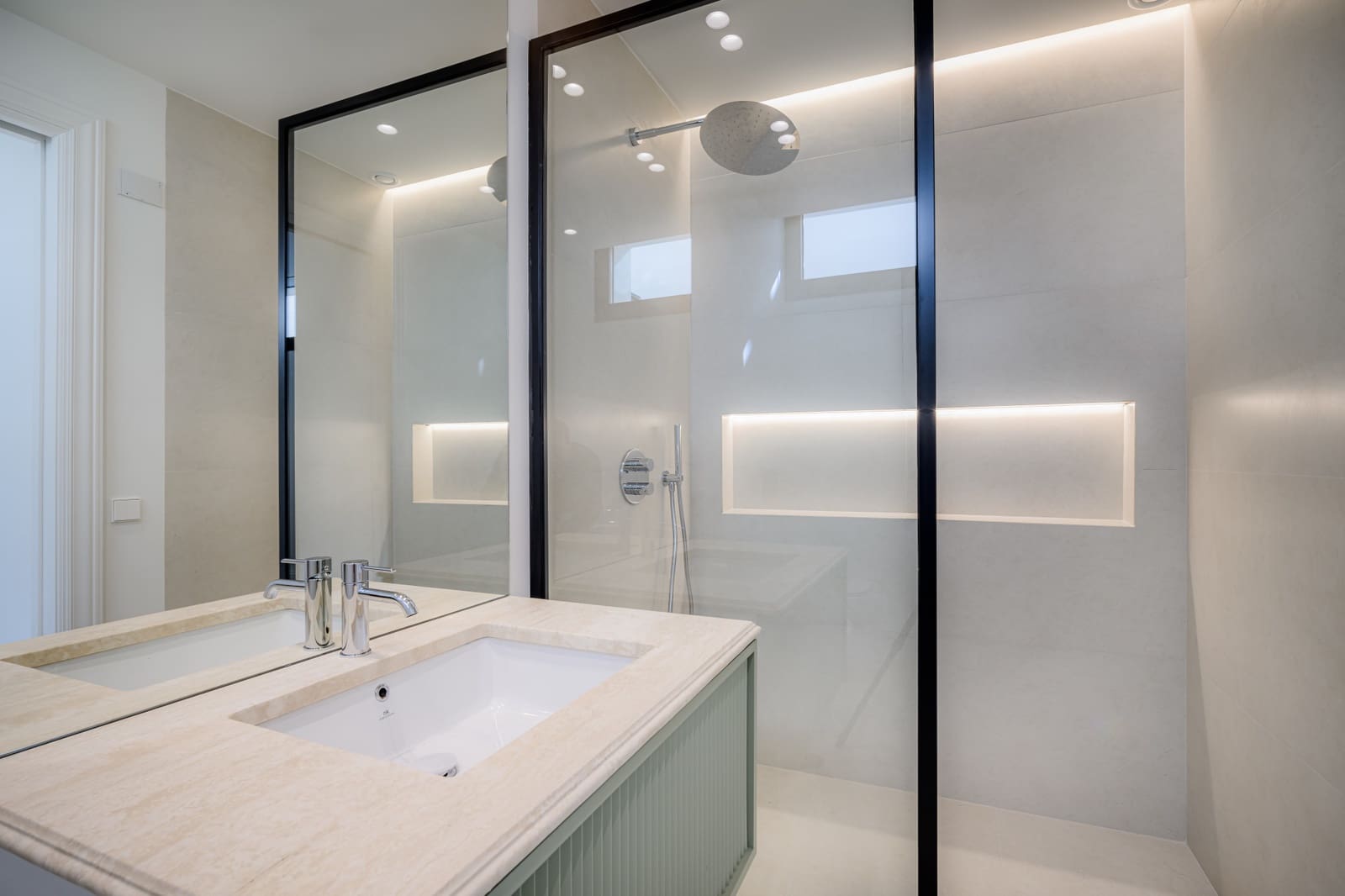 4 soverom Villa til salgs i Marbella med svømmebasseng - € 4 595 000 (Ref: 8229182)