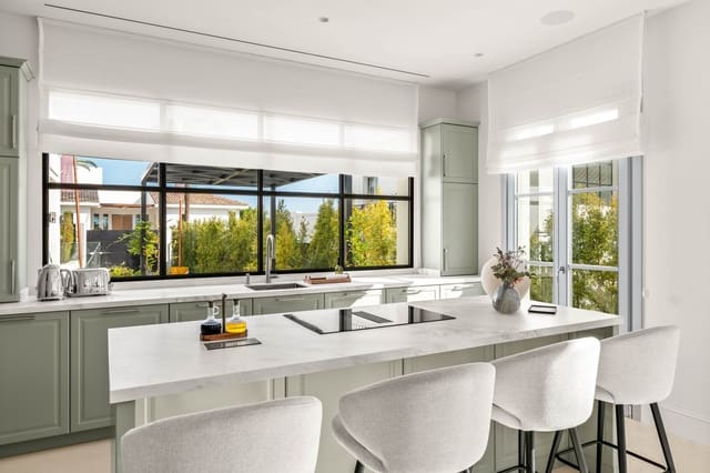 4 soverom Villa til salgs i Marbella med svømmebasseng - € 4 595 000 (Ref: 8229182)