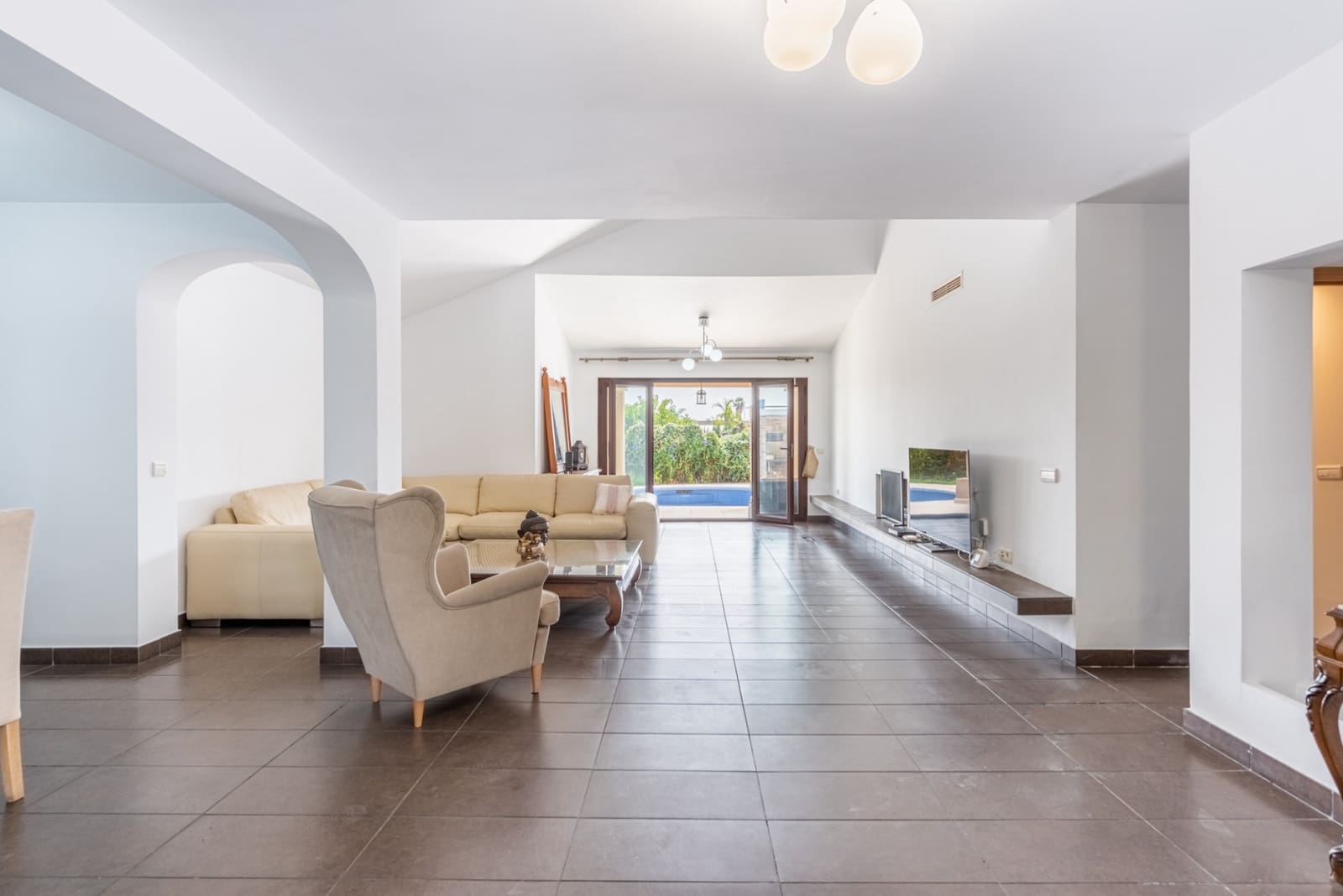 3 Zimmer Villa zu verkaufen in Golden Mile mit Pool Garage - 2.700.000 € (Ref: 8247529)