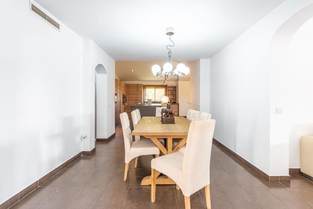 3 Zimmer Villa zu verkaufen in Golden Mile, Marbella mit Pool Garage - 2.700.000 € (Ref: 8247529)