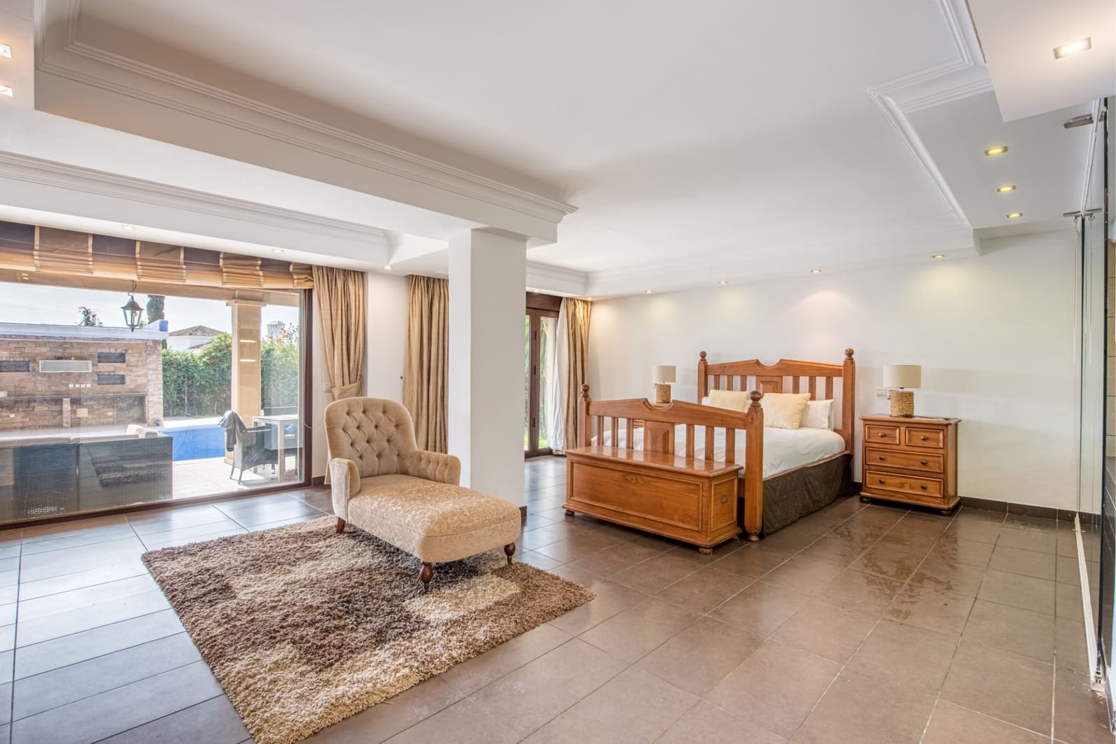 3 Zimmer Villa zu verkaufen in Golden Mile mit Pool Garage - 2.700.000 € (Ref: 8247529)