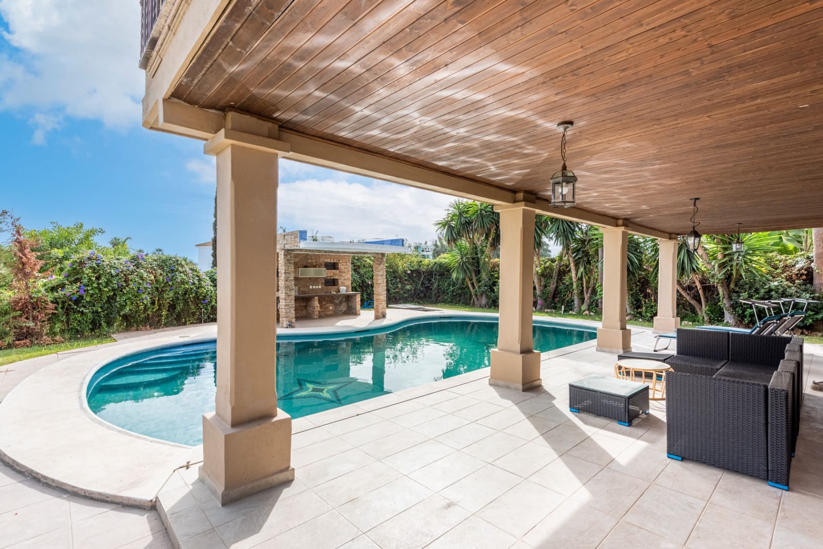 3 Zimmer Villa zu verkaufen in Golden Mile mit Pool Garage - 2.700.000 € (Ref: 8247529)