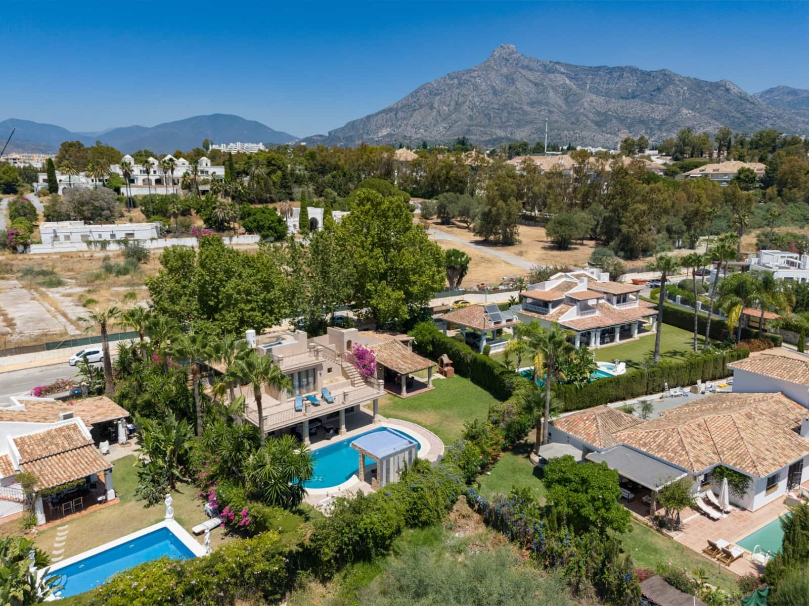 3 Zimmer Villa zu verkaufen in Golden Mile mit Pool Garage - 2.700.000 € (Ref: 8247529)