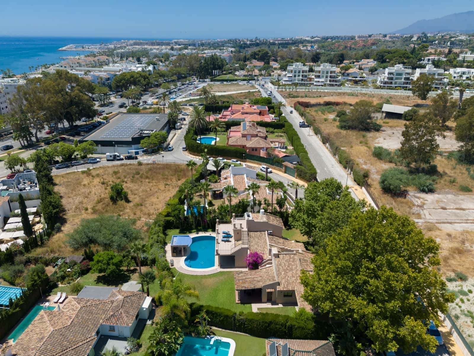 3 Zimmer Villa zu verkaufen in Golden Mile mit Pool Garage - 2.700.000 € (Ref: 8247529)