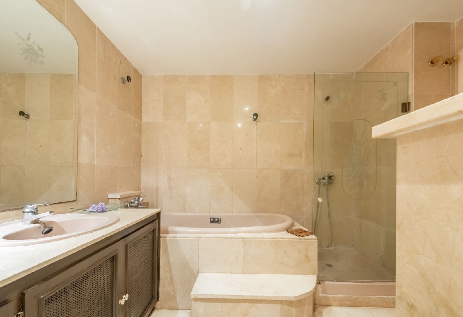 4 slaapkamer Huis te koop in Benahavis met zwembad garage - € 850.000 (Ref: 8253851)