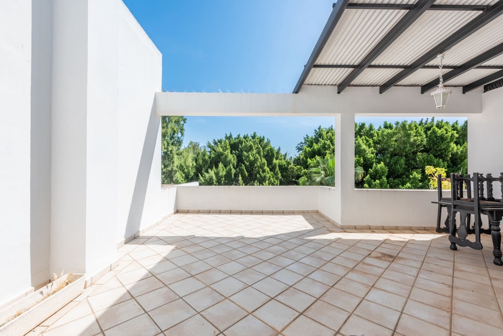 4 slaapkamer Huis te koop in Benahavis met zwembad garage - € 850.000 (Ref: 8253851)