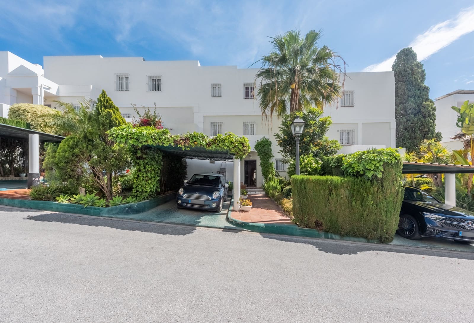 4 slaapkamer Huis te koop in Benahavis met zwembad garage - € 850.000 (Ref: 8253851)
