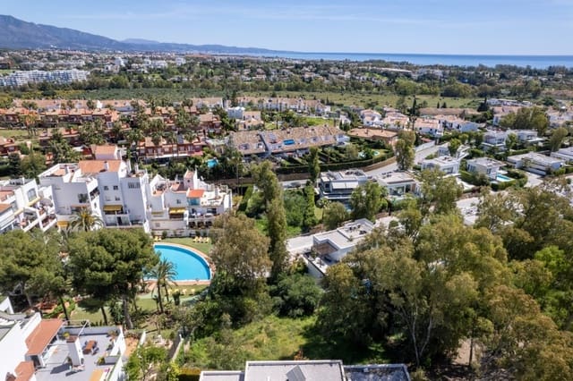 Byggetomt til salgs i Nueva Atalaya, Estepona - € 550 000 (Ref: 8289362)