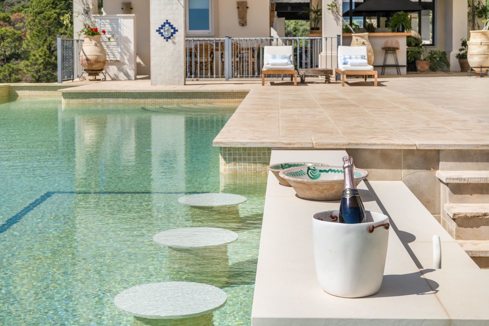 6 sovrum Villa till salu i Benahavis med pool garage - 7 800 000 € (Ref: 8300376)
