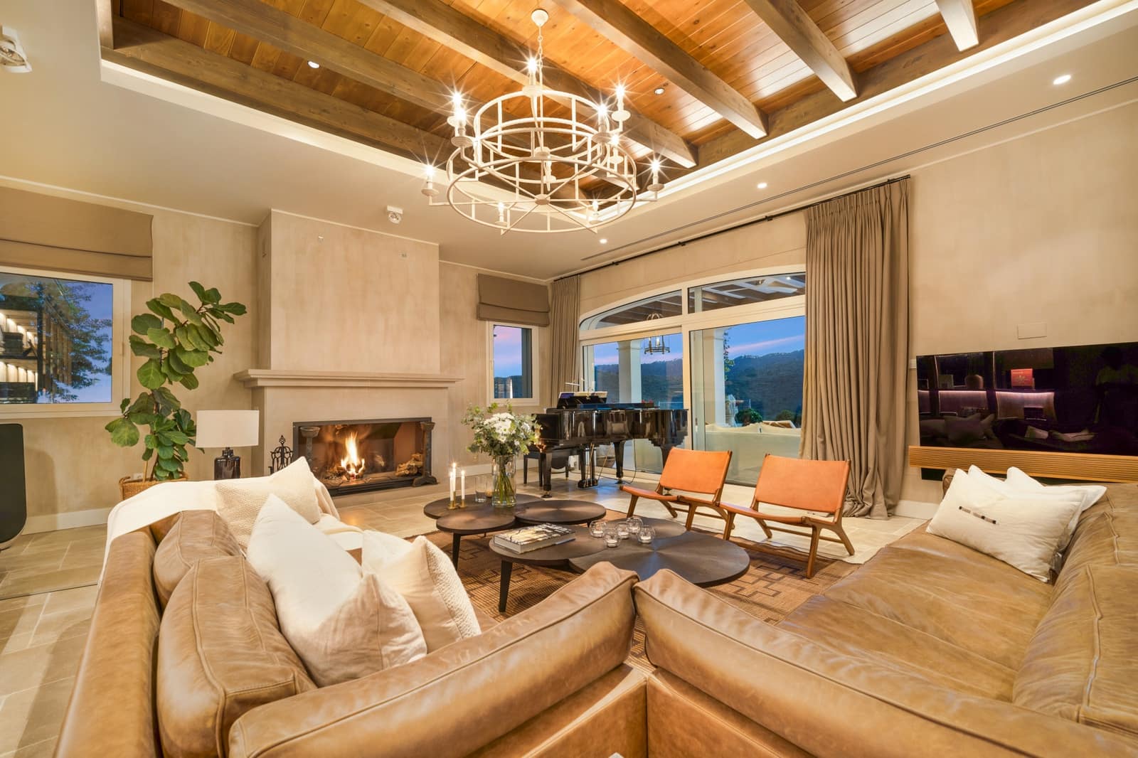 6 sovrum Villa till salu i Benahavis med pool garage - 7 800 000 € (Ref: 8300376)