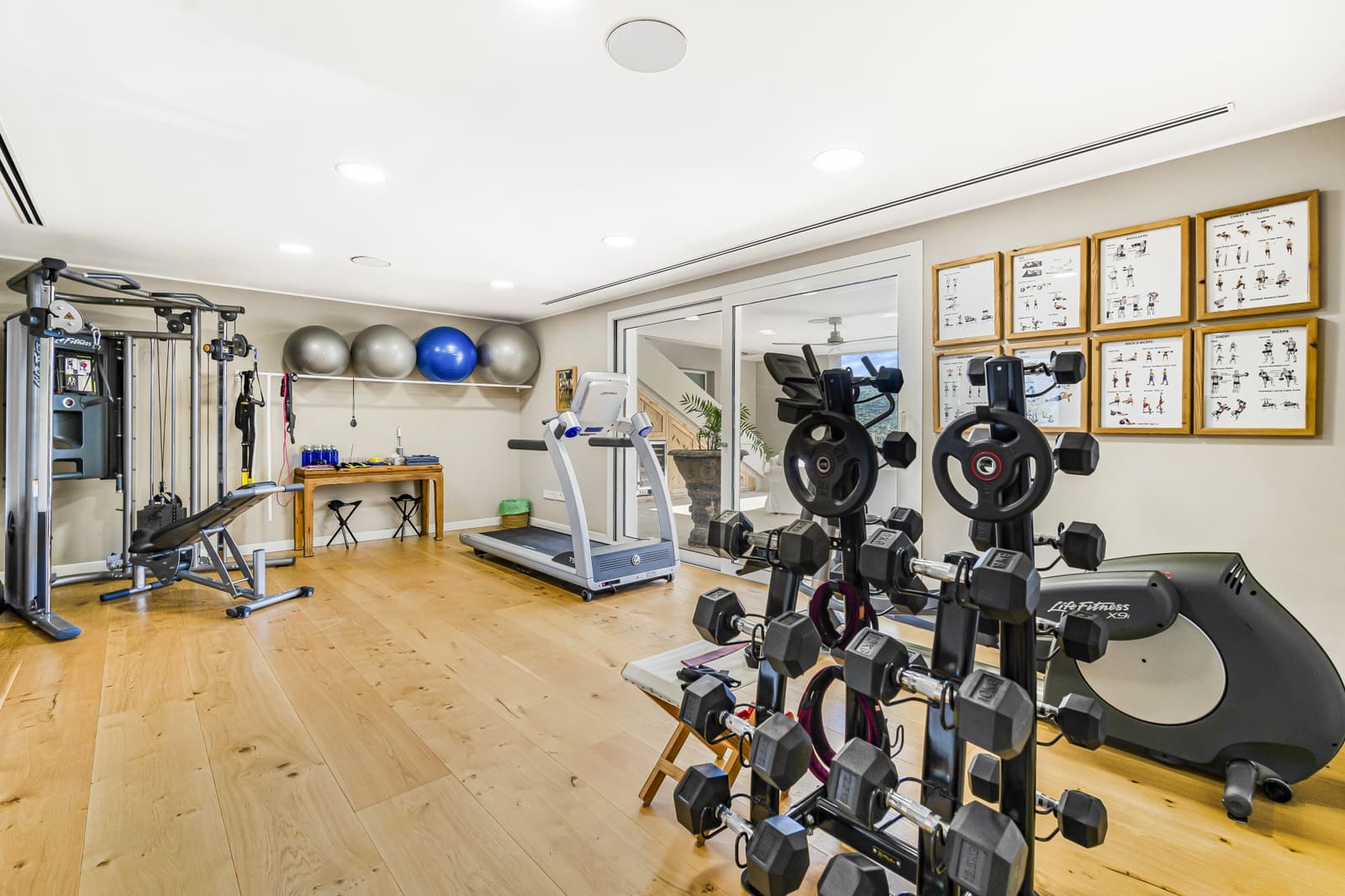 6 sovrum Villa till salu i Benahavis med pool garage - 7 800 000 € (Ref: 8300376)