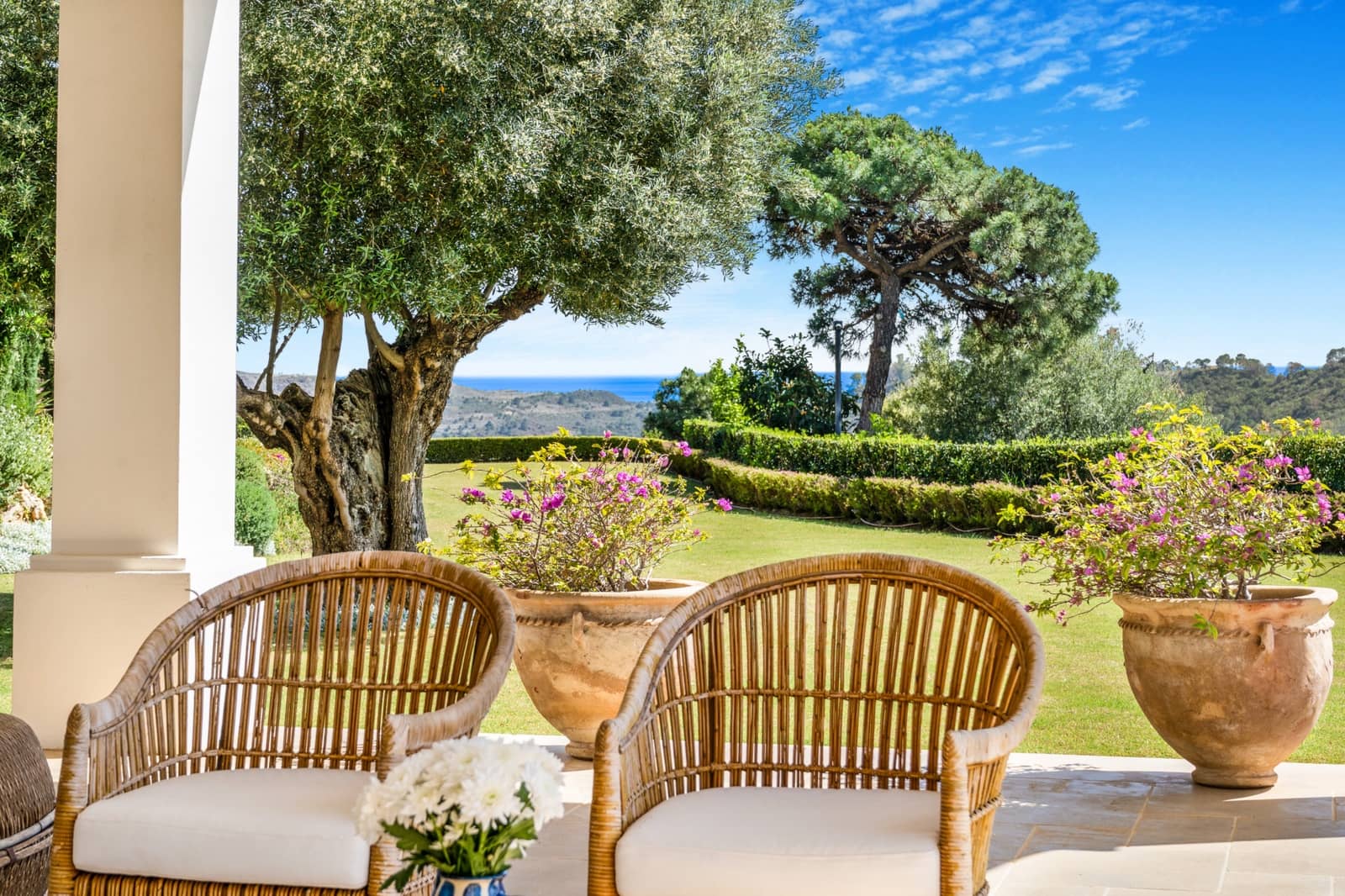 6 sovrum Villa till salu i Benahavis med pool garage - 7 800 000 € (Ref: 8300376)