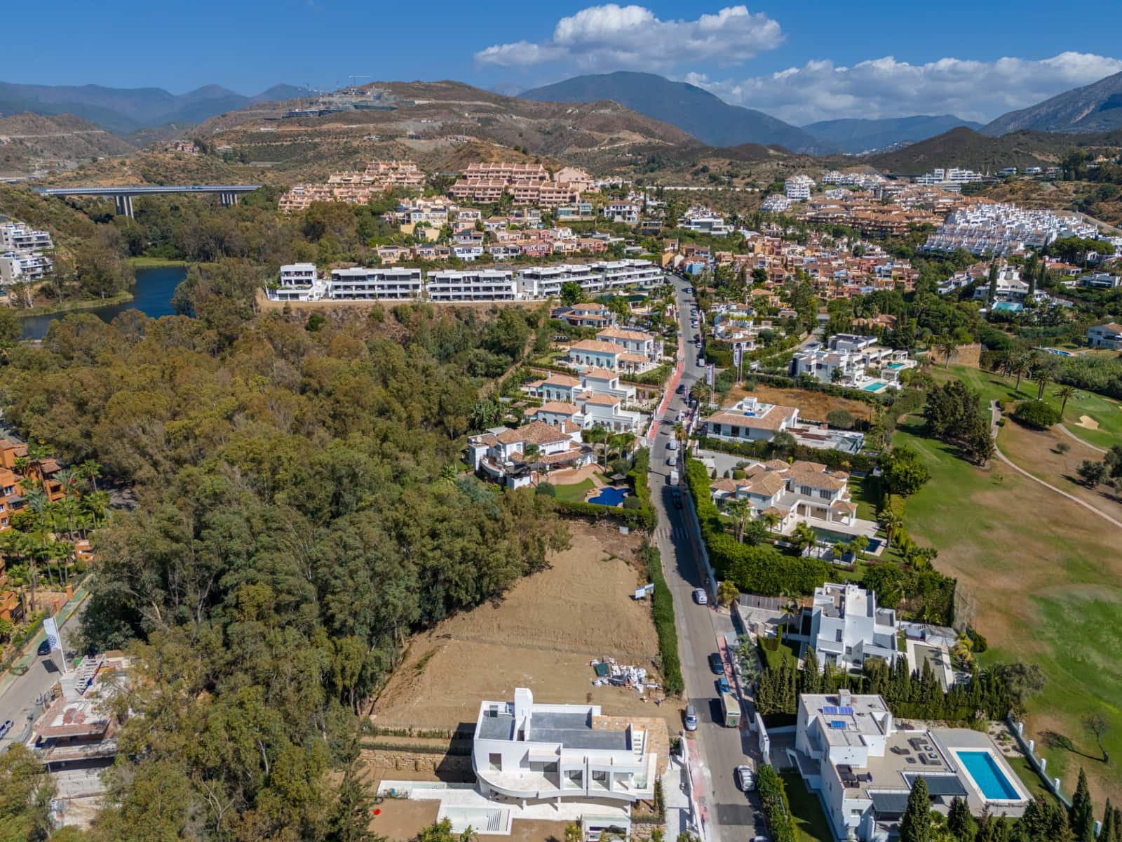 Bouwgrond te koop in Marbella - € 1.790.000 (Ref: 8313741)