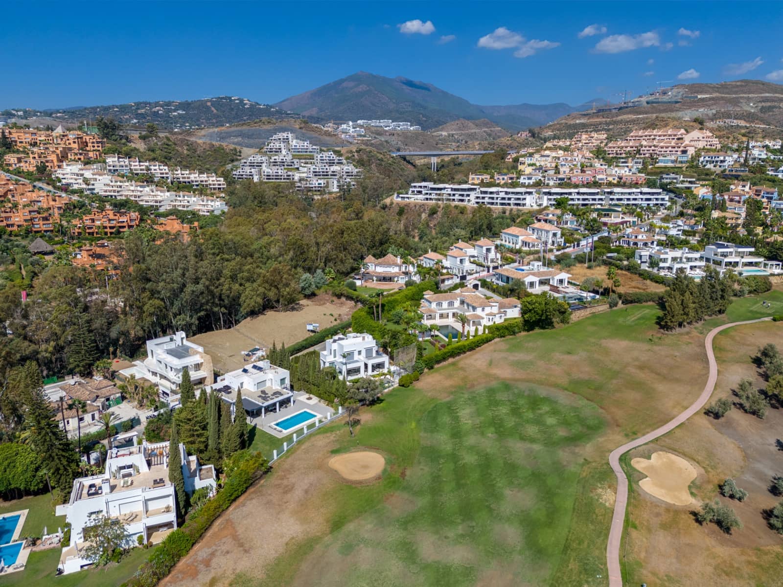 Bouwgrond te koop in Marbella - € 1.790.000 (Ref: 8313741)