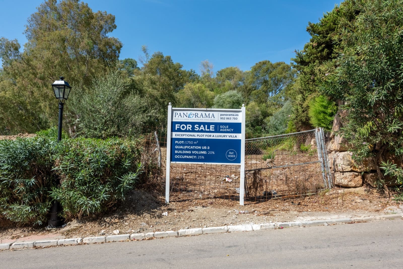 Building Plot for sale in Marbella - € 1,790,000 (Ref: 8313741)