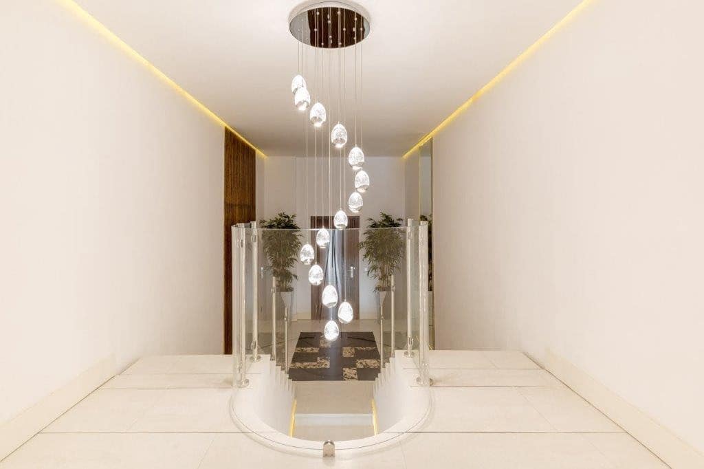 3 bedroom Apartment for sale in Marbella with pool garage - € 2,200,000 (Ref: 8313743)