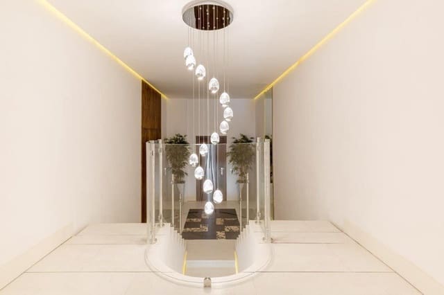 3 bedroom Apartment for sale in Marbella with pool garage - € 2,200,000 (Ref: 8313743)