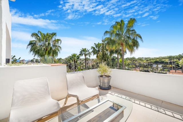 3 slaapkamer Penthouse te huur in Marbella met zwembad garage - € 14.000 (Ref: 8317354)