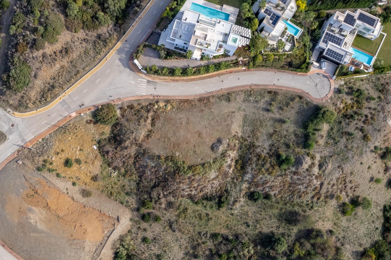 Byggegrund til salg i Estepona - € 1.200.000 (Ref: 8342960)