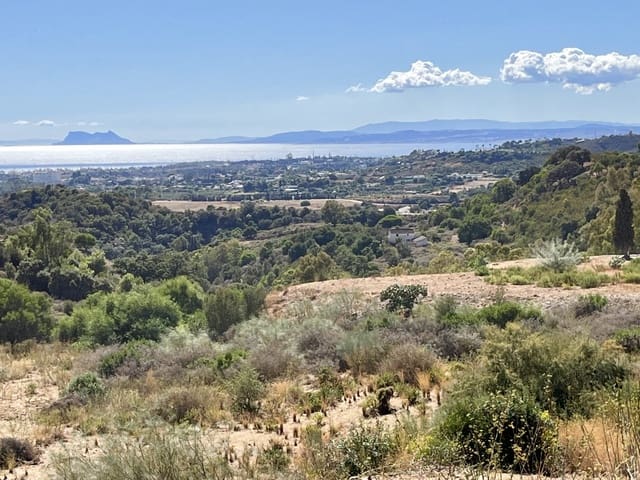 Bouwgrond te koop in Estepona - € 1.200.000 (Ref: 8342960)
