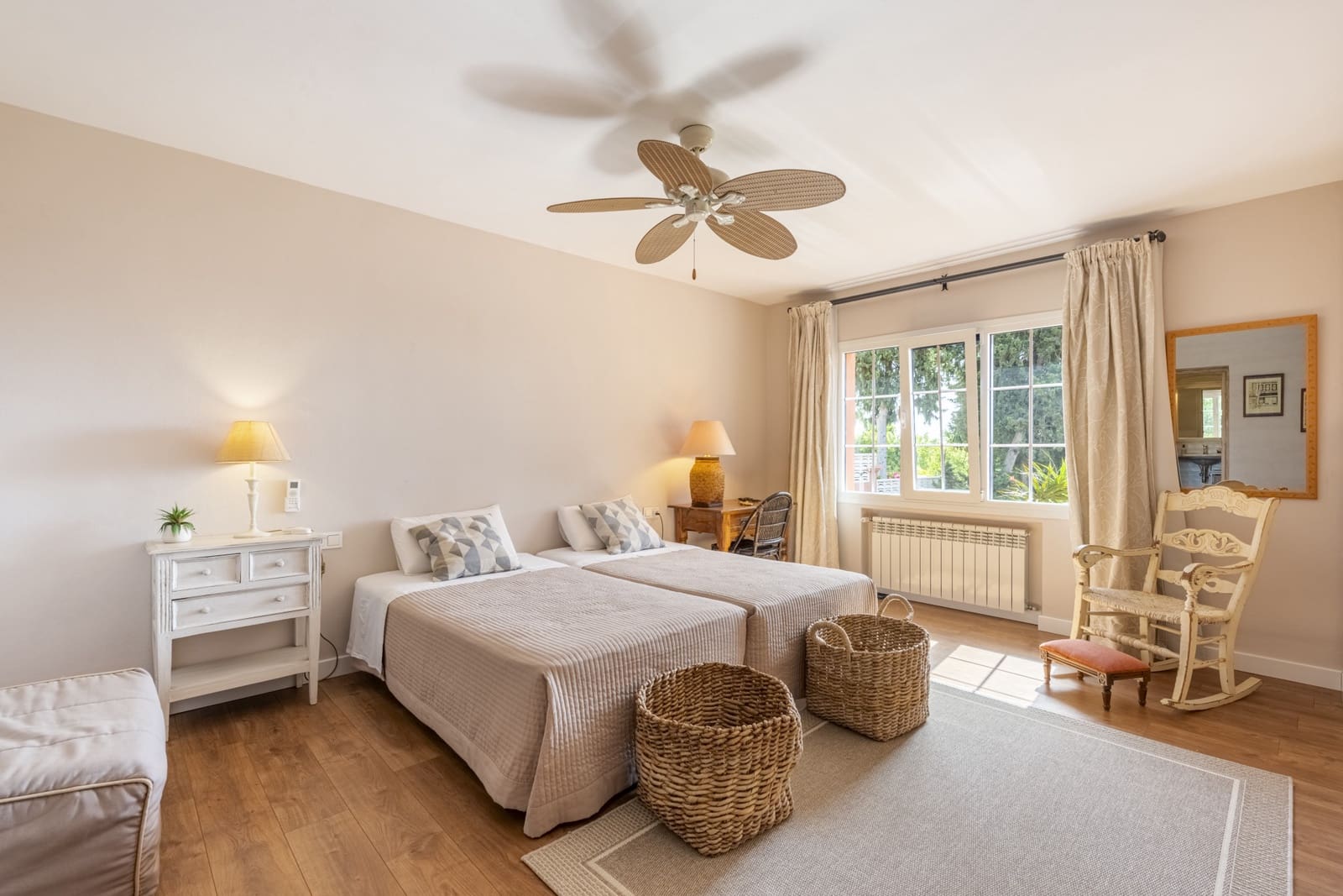 5 Zimmer Villa zu vermieten in Guadalmina mit Pool Garage - 7.500 € (Ref: 8343807)