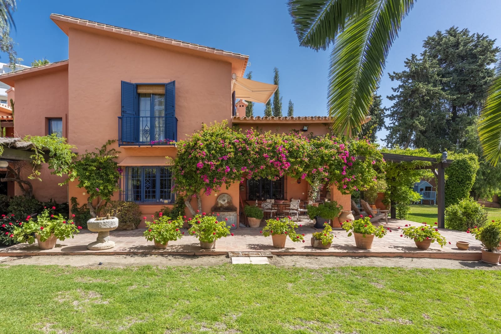 5 Zimmer Villa zu vermieten in Guadalmina mit Pool Garage - 7.500 € (Ref: 8343807)