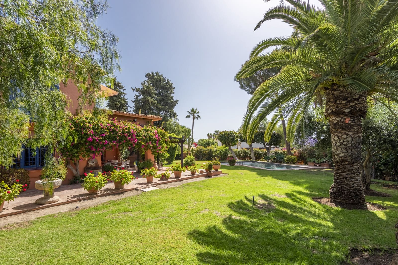 5 Zimmer Villa zu vermieten in Guadalmina mit Pool Garage - 7.500 € (Ref: 8343807)