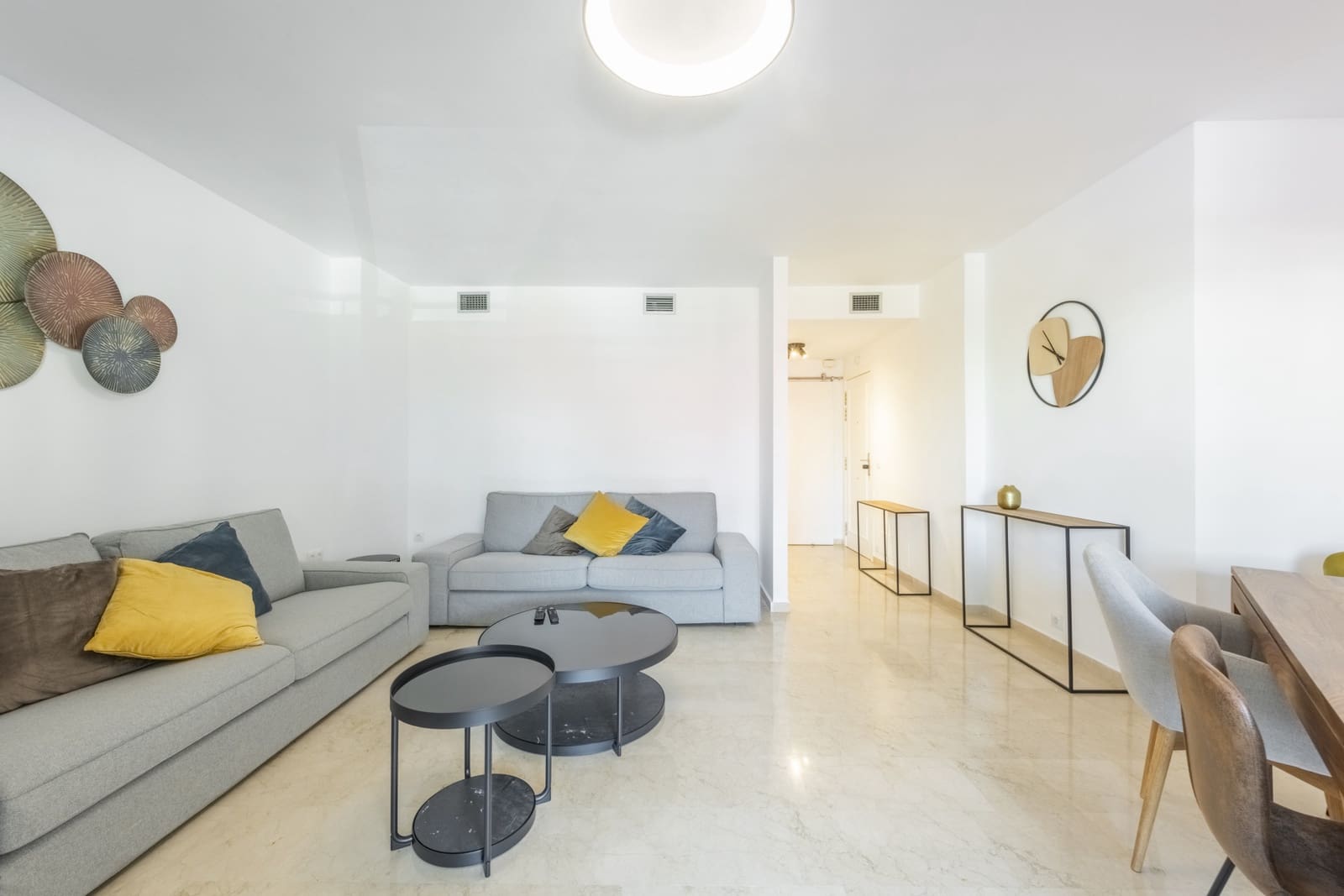 3 makuuhuone Huoneisto vuokrattavana paikassa San Pedro de Alcantara mukana uima-altaan 
autotalli - 2 500 € (Ref: 8360841)