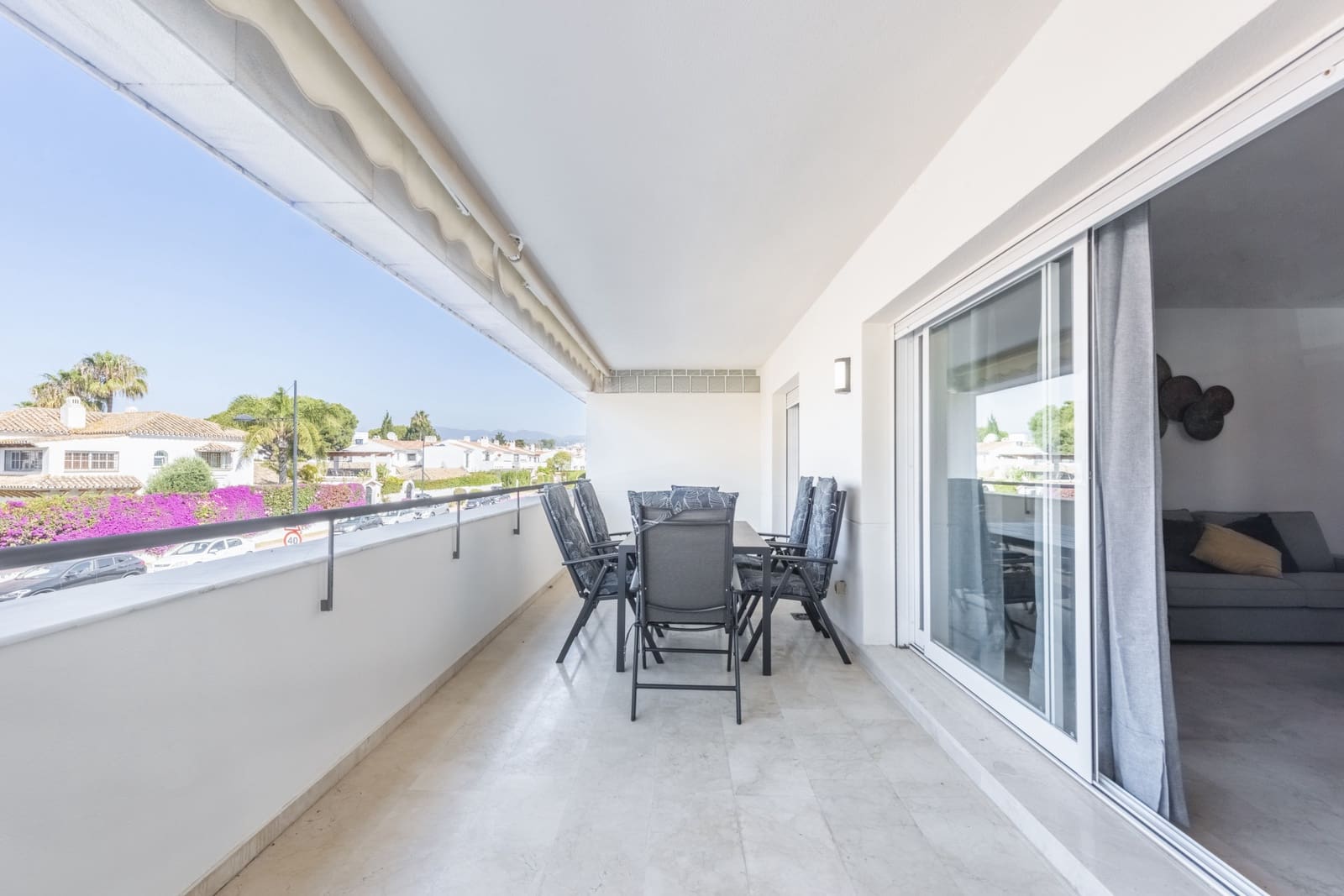 3 makuuhuone Huoneisto vuokrattavana paikassa San Pedro de Alcantara mukana uima-altaan 
autotalli - 2 500 € (Ref: 8360841)