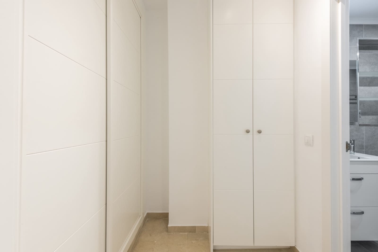 Appartement de 3 chambres à louer à San Pedro de Alcantara avec piscine garage - 2 900 € (Ref: 8360841)