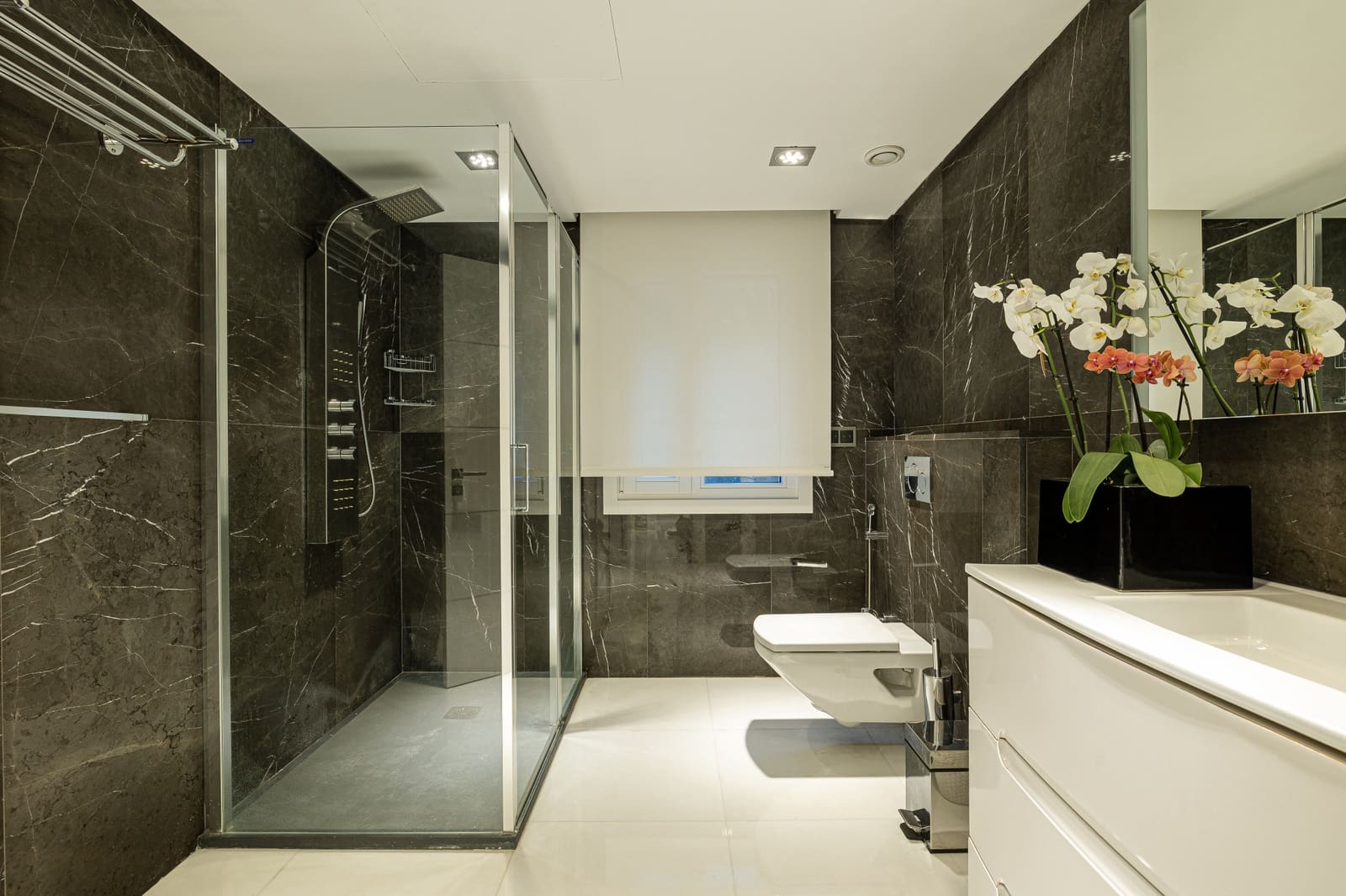 7 bedroom Villa for sale in Marbella with pool garage - € 3,650,000 (Ref: 8418042)