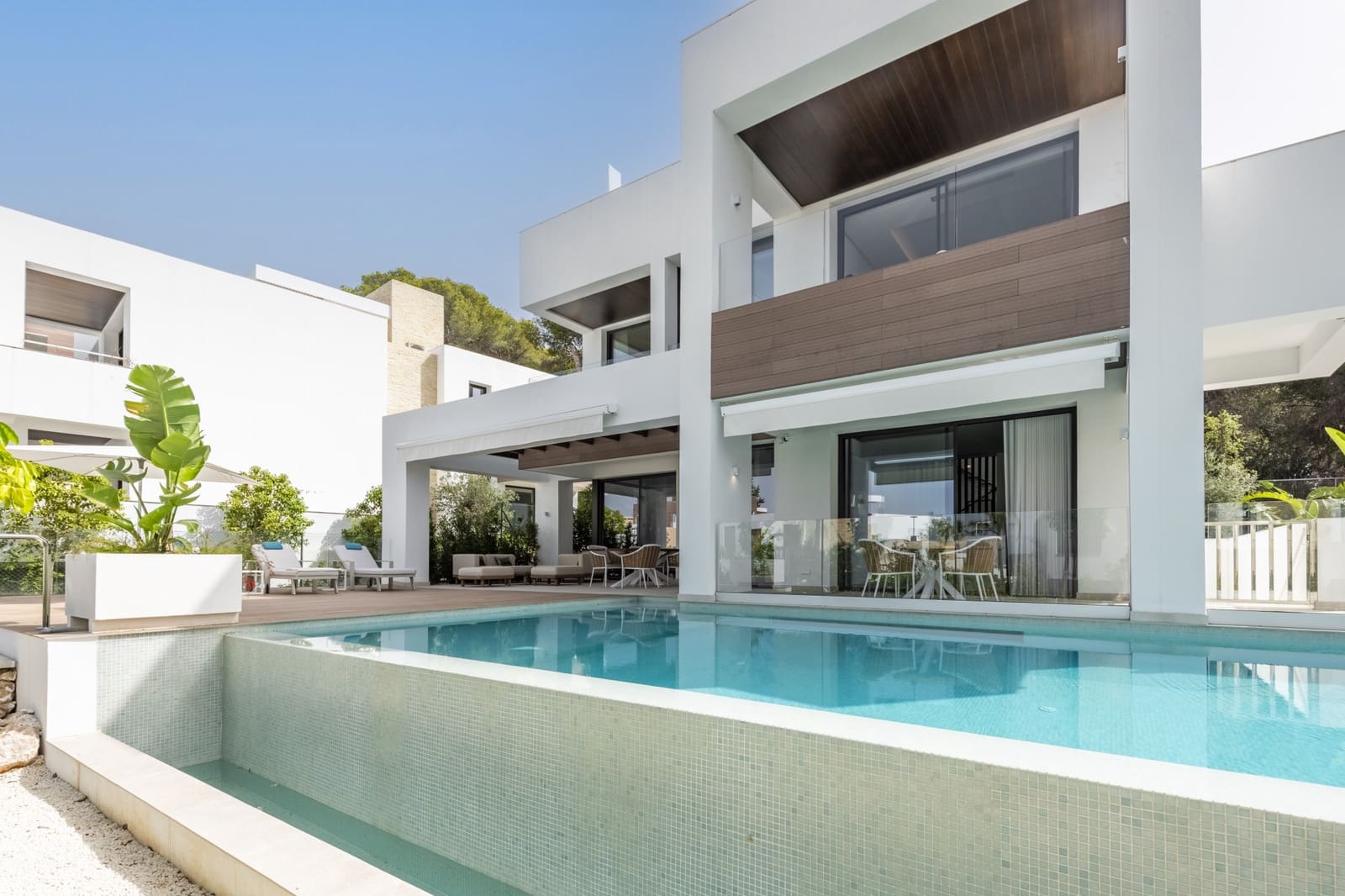 Chalet de 4 habitaciones en Marbella en venta con piscina garaje - 4.250.000 € (Ref: 8438902)