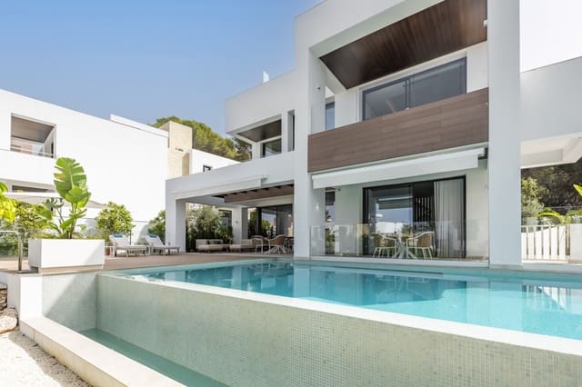 Chalet de 4 habitaciones en Marbella en venta con piscina garaje - 4.250.000 € (Ref: 8438902)