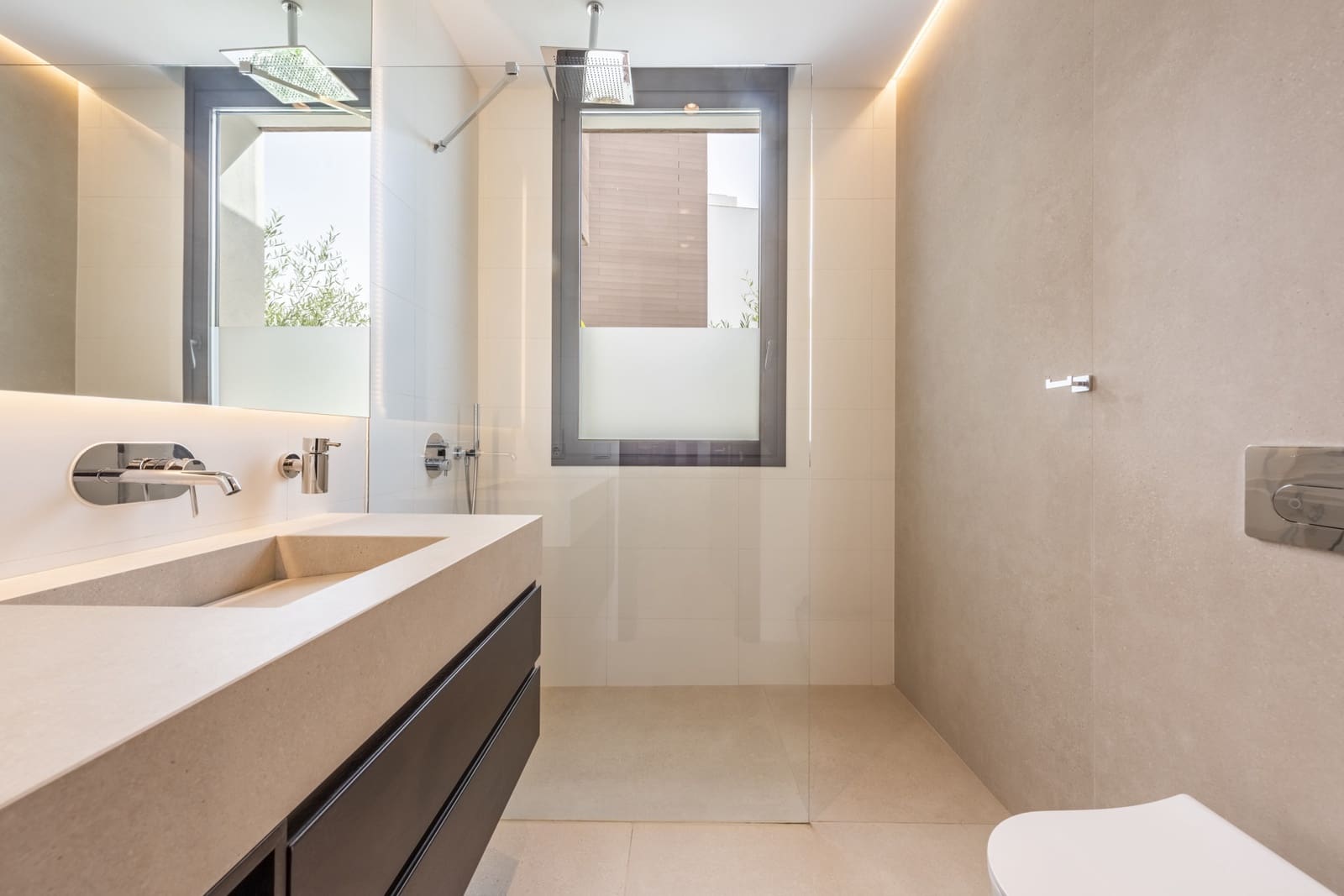 Chalet de 4 habitaciones en Marbella en venta con piscina garaje - 4.250.000 € (Ref: 8438902)