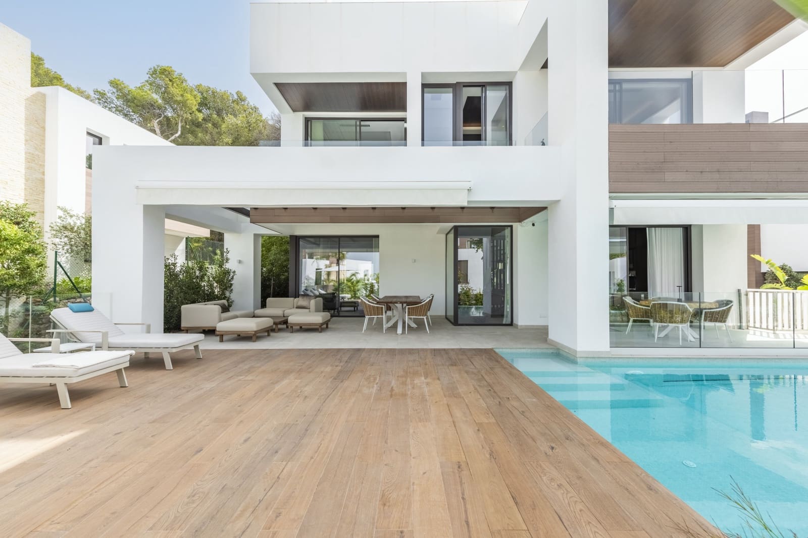 Chalet de 4 habitaciones en Marbella en venta con piscina garaje - 4.250.000 € (Ref: 8438902)