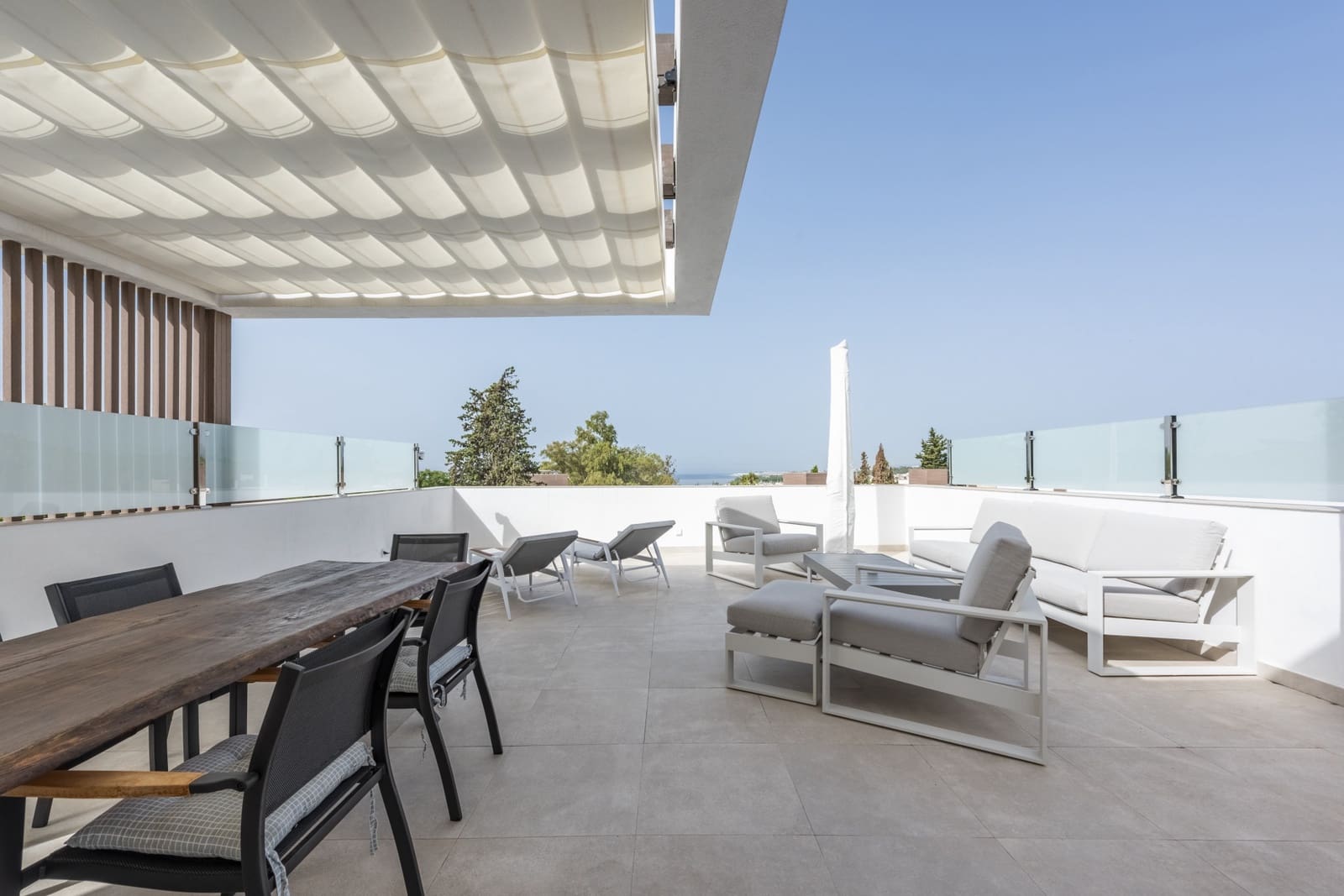 Chalet de 4 habitaciones en Marbella en venta con piscina garaje - 4.250.000 € (Ref: 8438902)