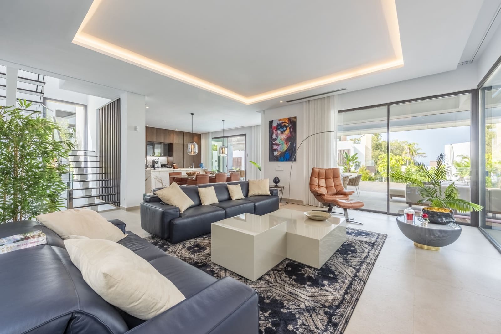 Chalet de 4 habitaciones en Marbella en venta con piscina garaje - 4.250.000 € (Ref: 8438902)