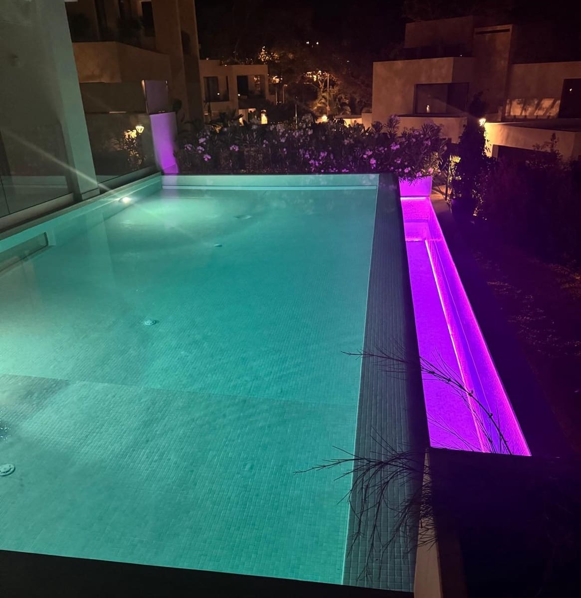 Chalet de 4 habitaciones en Marbella en venta con piscina garaje - 4.250.000 € (Ref: 8438902)