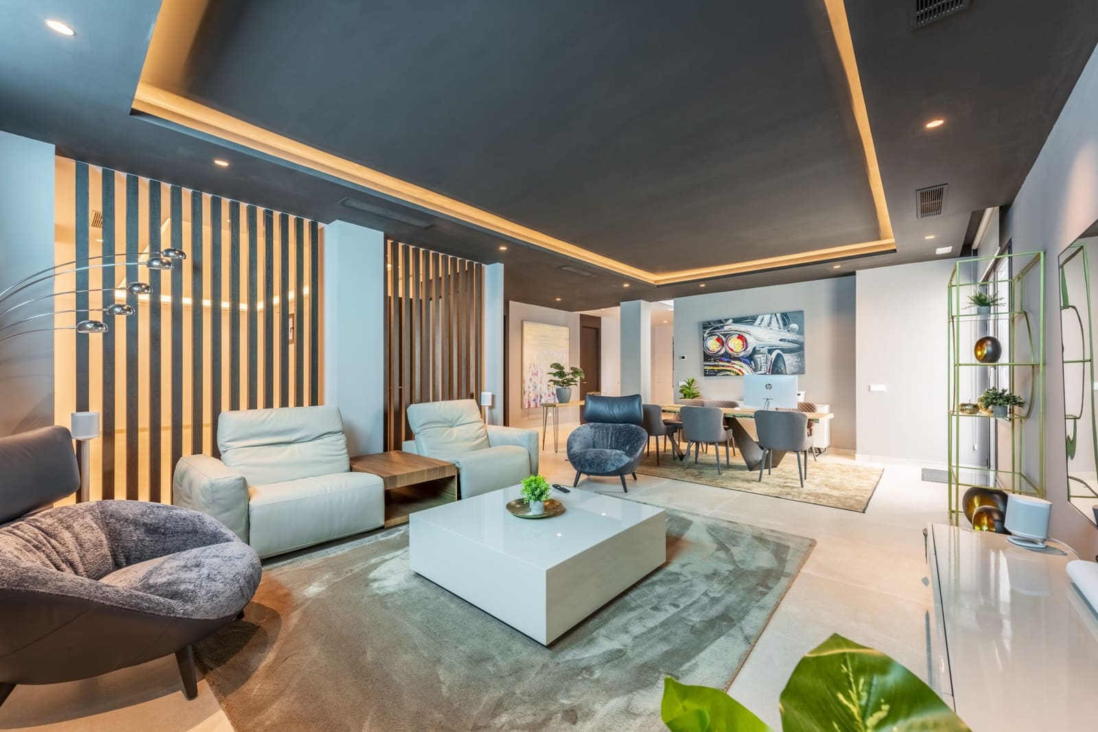4 bedroom Villa for sale in Golden Mile with pool garage - € 4,250,000 (Ref: 8438902)