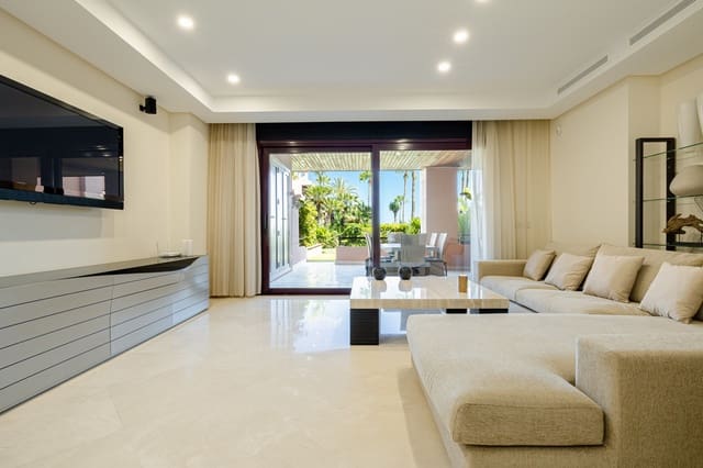 2 chambre Appartement à vendre à Marbella avec piscine garage - 1 800 000 € (Ref: 8463632)