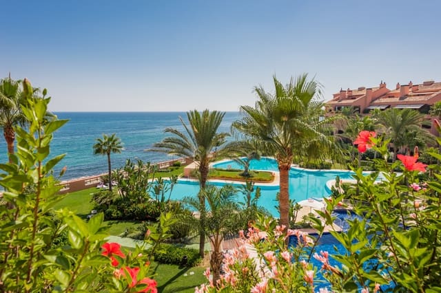 2 soveværelse Lejlighed til salg i Marbella med swimmingpool garage - € 1.500.000 (Ref: 8463632)