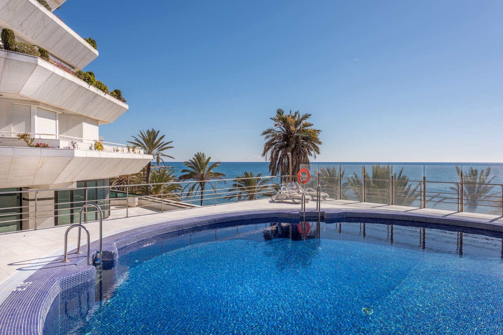 3 slaapkamer Appartement te koop in Marbella met zwembad garage - € 5.975.000 (Ref: 8474077)