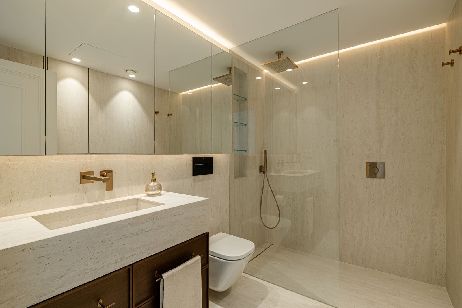 3 slaapkamer Appartement te koop in Marbella met zwembad garage - € 5.975.000 (Ref: 8474077)