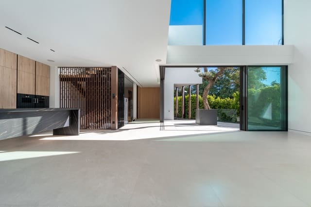 3 slaapkamer Villa te koop in Marbella met zwembad garage - € 3.500.000 (Ref: 8478076)